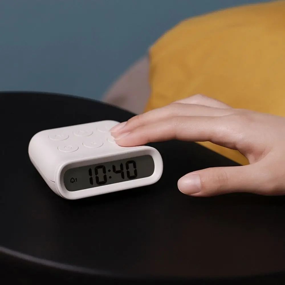Electronics Gadgets To Gift - Hadiah Jam Alarm Kecil Kreatif Bertenaga